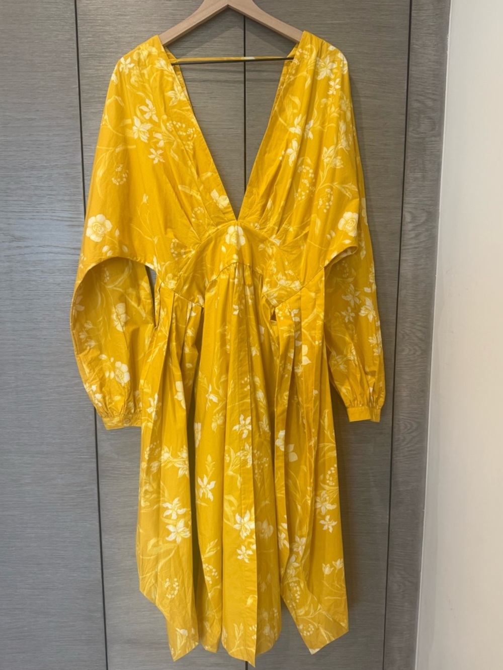 Johanna Ortiz Yellow Floral Maxi Dress M Resort Vacation Luxury Designer $1000+ - Picture 7 of 11